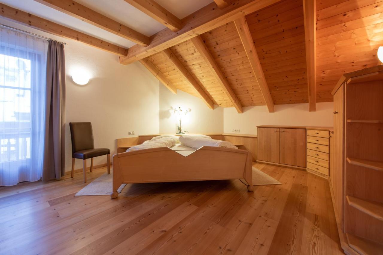 Apartments Ciasa Costisela サン・ヴィジリオ・ディ・マレッベ エクステリア 写真